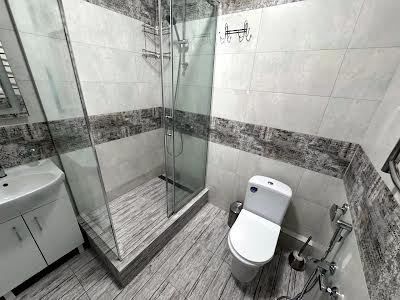 квартира за адресою Берестейський просп. (Перемоги), 67-Б