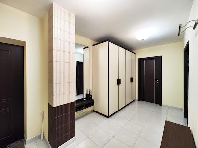 квартира по адресу Забилы Виктора ул., 5