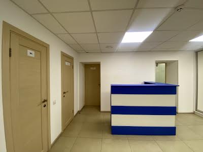 комерційна за адресою Бульварно-Кудрявська вул. (Воровського), 33
