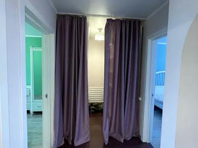 квартира за адресою Миколи Ушакова вул., 4