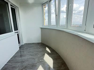 квартира за адресою Михайла Максимовича вул. (Онуфрія Трутенка), 3-Г