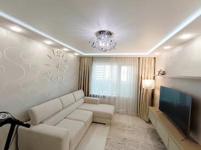 квартира за адресою Сергія Данченка вул., 3