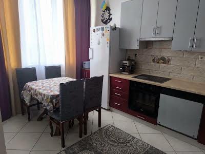 квартира за адресою Лесі Українки вул., 21