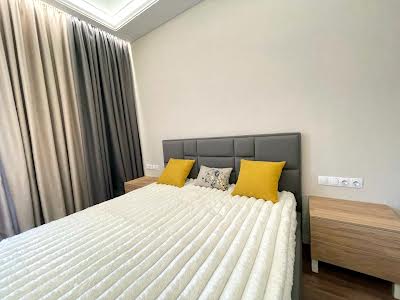 квартира за адресою Зарубинецька вул., 4