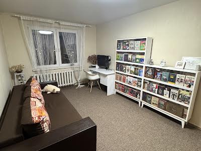 квартира за адресою Науки просп., 27