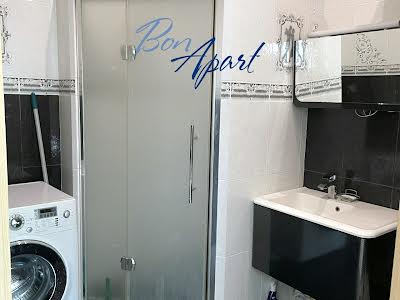 квартира за адресою Лондонська вул. (Пітерська), 7