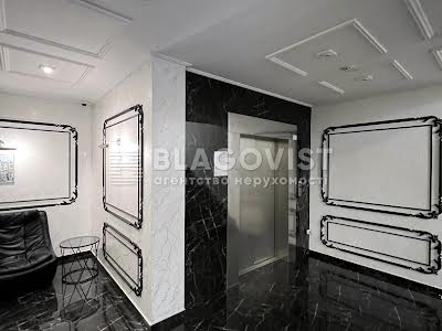 квартира за адресою Дмитрівська, 60/19