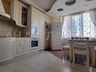 квартира за адресою Клінічна вул., 23-25