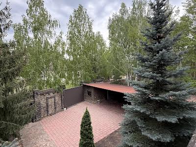 будинок за адресою с. Малютянка, травнева, 11