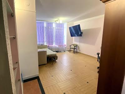 квартира за адресою Миколи Ушакова вул., 1-В