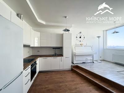 квартира за адресою Воскресенська вул., 16-Б