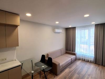квартира за адресою Вишгородська вул., 45г