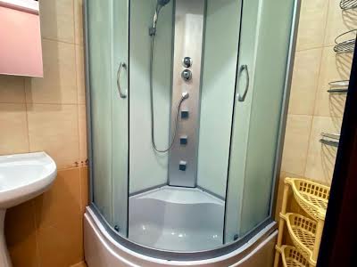 квартира за адресою Сергія Набоки пл., 2