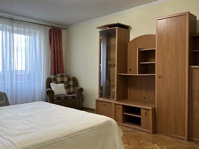 квартира по адресу Шота Руставели ул., 25