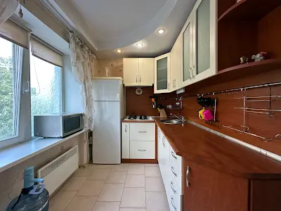 квартира по адресу Кирилло-Мефодиевская ул., 15