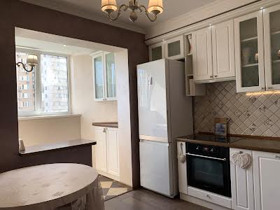 квартира за адресою Урлівська вул., 20