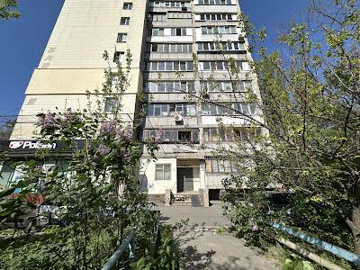 квартира по адресу Науки просп., 22