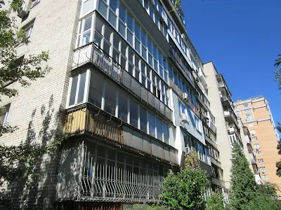 квартира по адресу Василия Тютюнника ул. (Анрі Барбюса), 5-Б