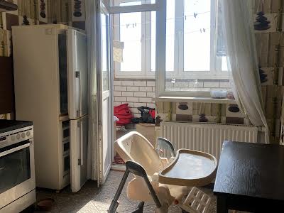 квартира за адресою Миколи Закревського вул., 95-В