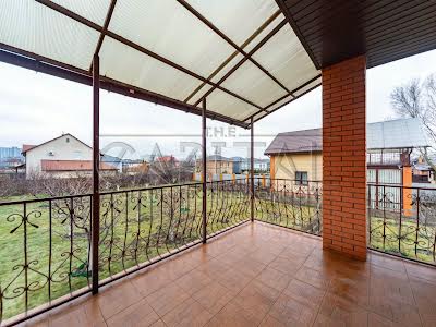 дом по адресу Кленовая ул., 8