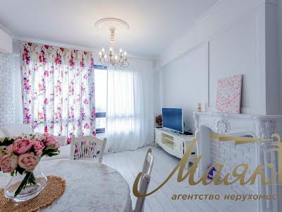 квартира по адресу Голосеевский просп. (40-летия Октября), 60