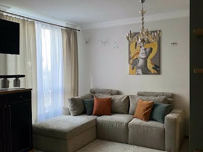 квартира за адресою Федора Ернста вул., 6