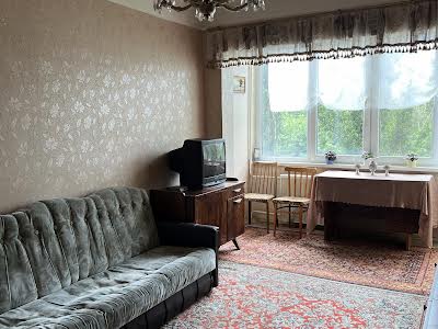 квартира за адресою Політехнічна вул., 3