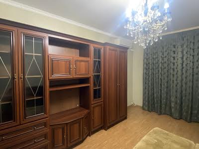 квартира за адресою Зої Гайдай вул., 3