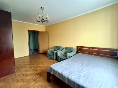квартира за адресою Милославська вул., 32/51а