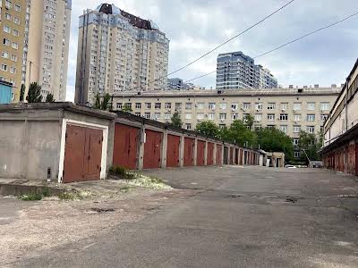 комерційна за адресою Євгена Сверстюка вул. (Марини Раскової), 52-А