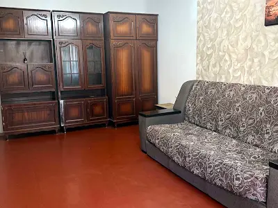 квартира за адресою Милославська вул., 25