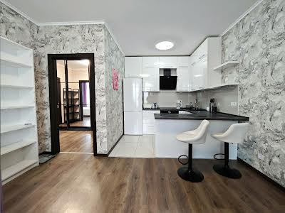 квартира за адресою Берестейський просп. (Перемоги), 67-А