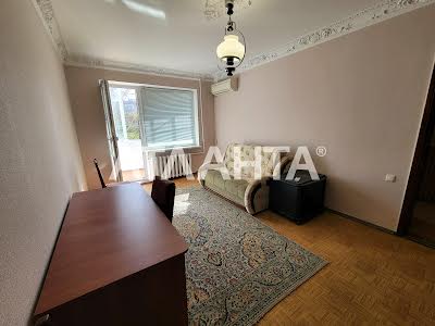 квартира за адресою Головківська вул., 8