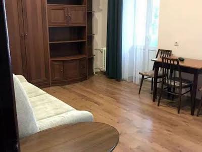 квартира за адресою Студентська вул., 11