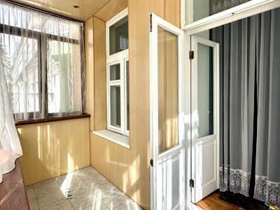 квартира за адресою Київ, Олександра Кониського вул., 30