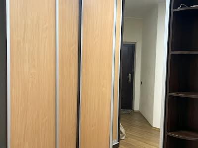 квартира за адресою Драгоманова вул., 6-А