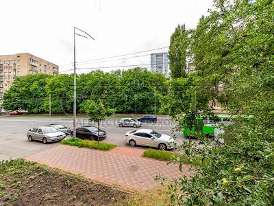 квартира за адресою Київ, Михайла Бойчука вул. (Кіквідзе), 23