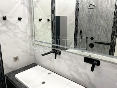будинок за адресою с. Лебедівка, Лебедівка