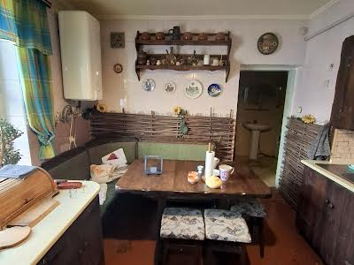 будинок за адресою с. Білогородка, Київська вул., 8