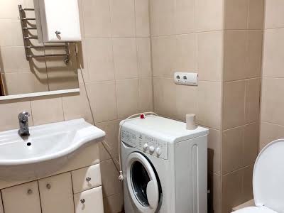 квартира по адресу Миколы Бажана просп., 1-М