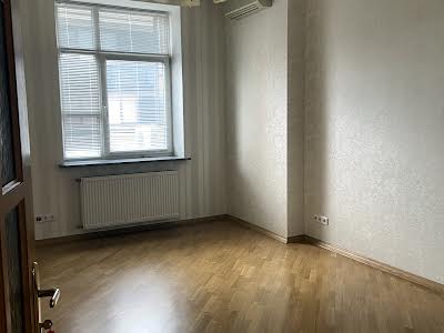 квартира по адресу Старонаводницкая ул., 13-А