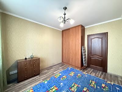 квартира по адресу Киев, Александра Мишуги ул., 3