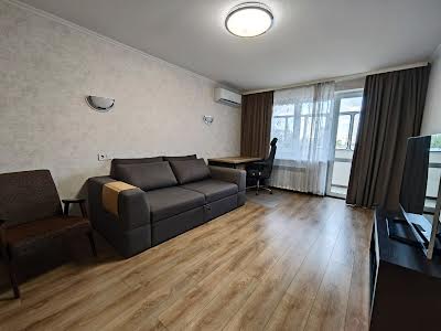 квартира по адресу Киев, Чешская ул., 6