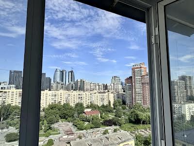 квартира за адресою Велика Васильківська вул. (Червоноармійська), 124-А