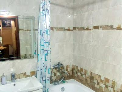 квартира по адресу Софии Русовой ул., 3