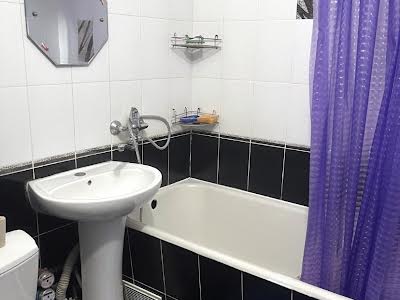 квартира за адресою Леся Курбаса просп., 15