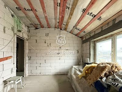будинок за адресою с. Святопетрівське, Святоюрівська вул., 35б