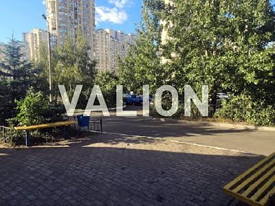 квартира за адресою Анни Ахматової вул., 45