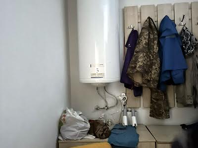 будинок за адресою с. Креничі, Польова