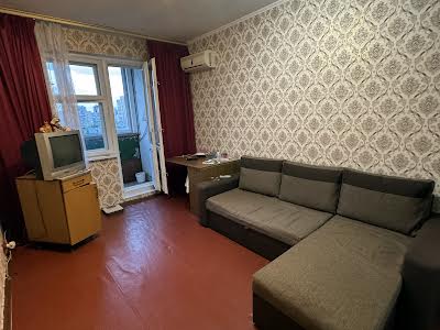 квартира по адресу Драгоманова ул., 7-А